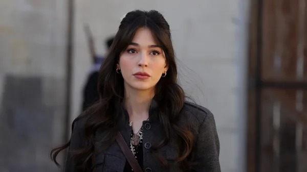 Kara Ağaç Destanı Episode 4 Urdu Subtitle