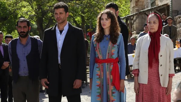 Kara Ağaç Destanı Episode 12 with Urdu and English subtitles